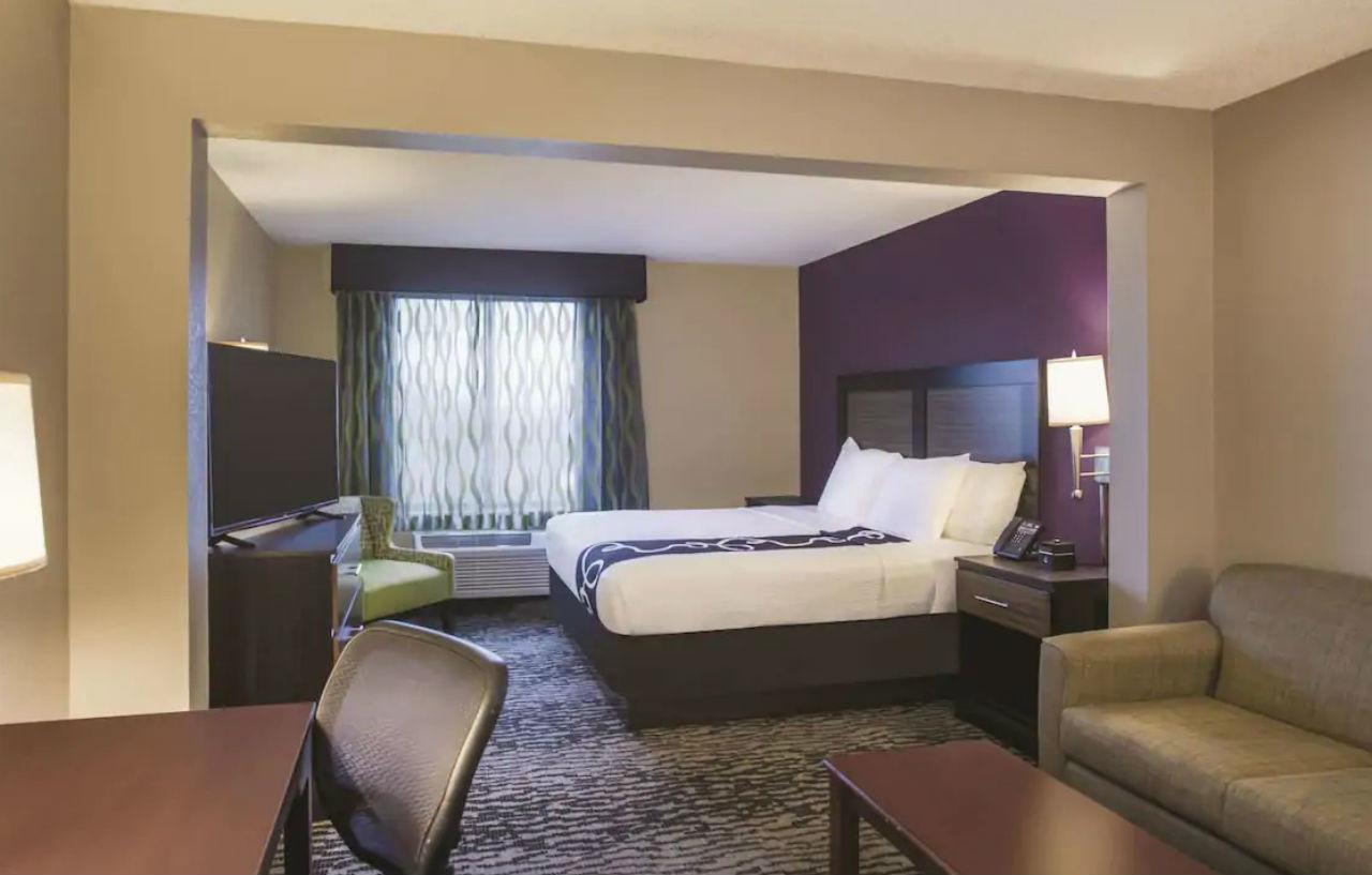 Hotel La Quinta By Wyndham Clearwater South Extérieur photo