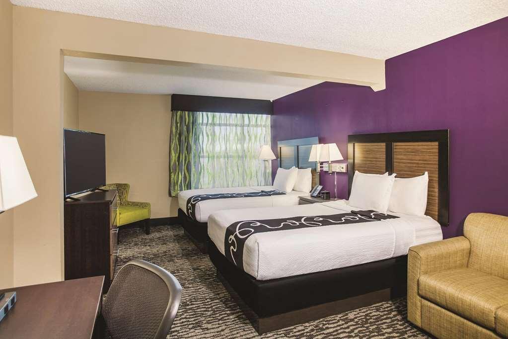 Hotel La Quinta By Wyndham Clearwater South Chambre photo