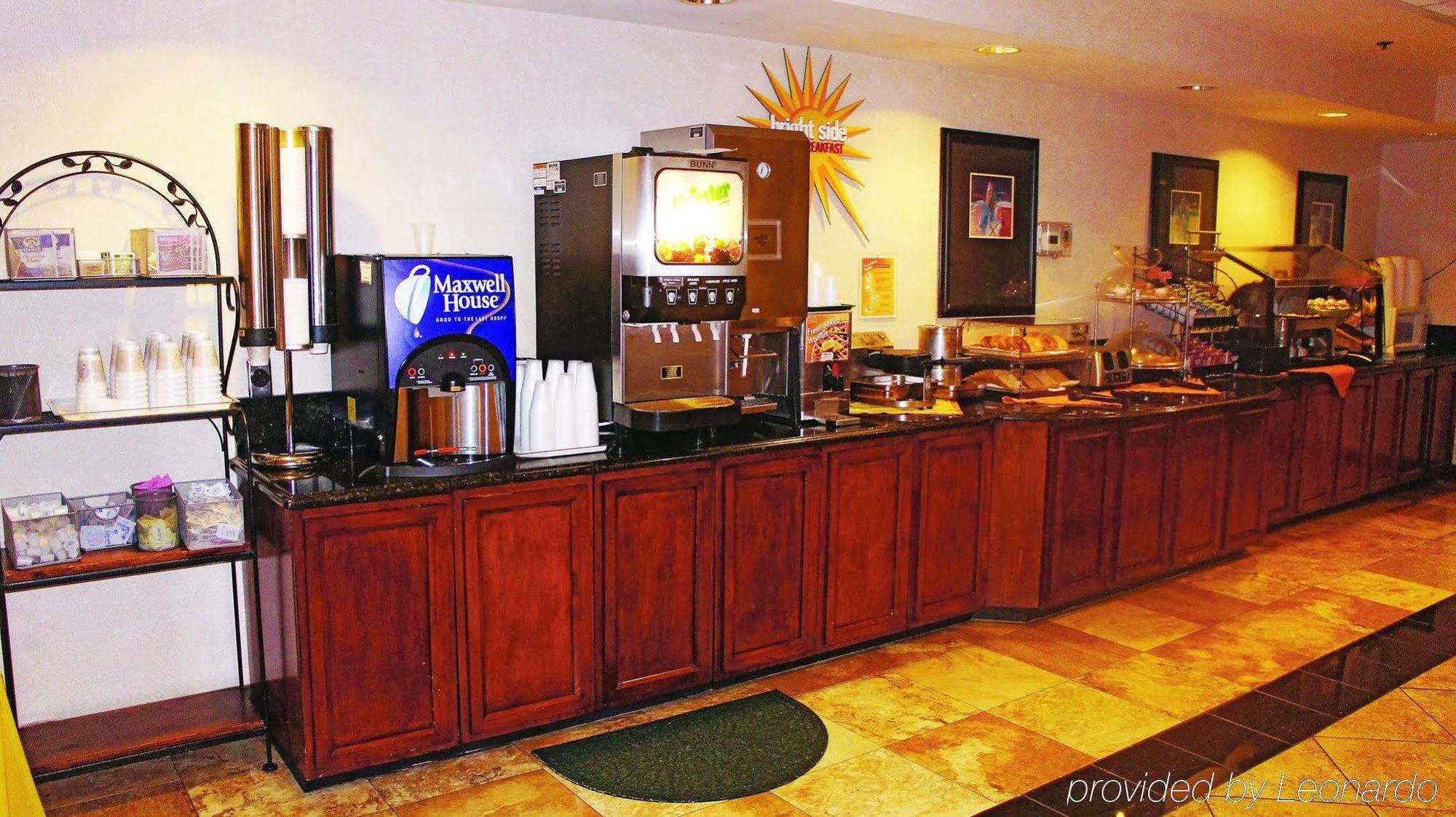 Hotel La Quinta By Wyndham Clearwater South Extérieur photo